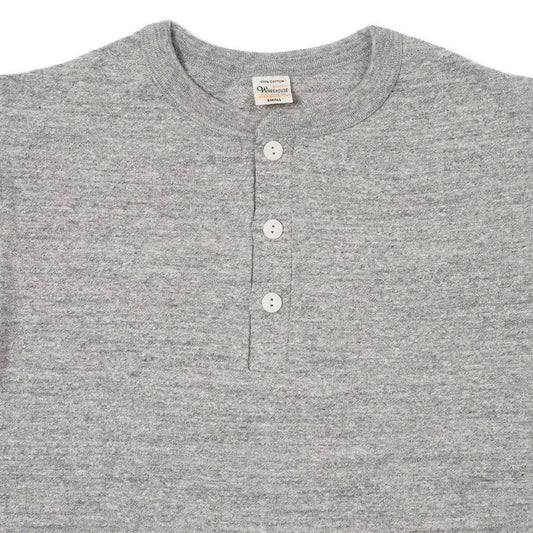 Lot 5907 Long Sleeve Henley T-shirt
