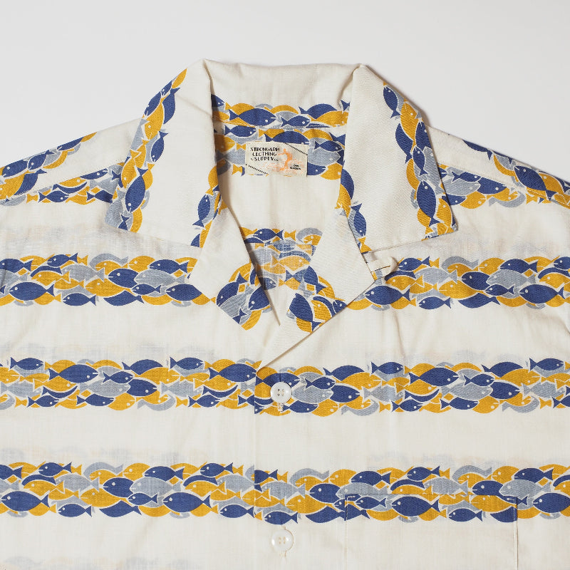 Lot JG-18 School of Fish shirt