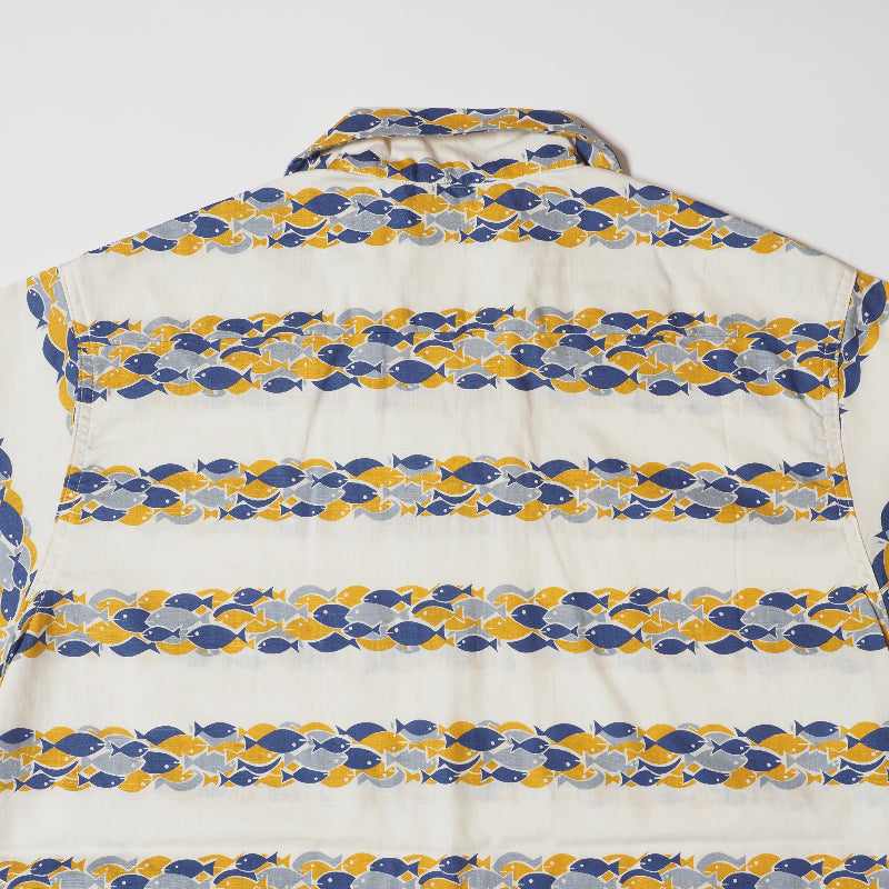 Lot JG-18 School of Fish shirt